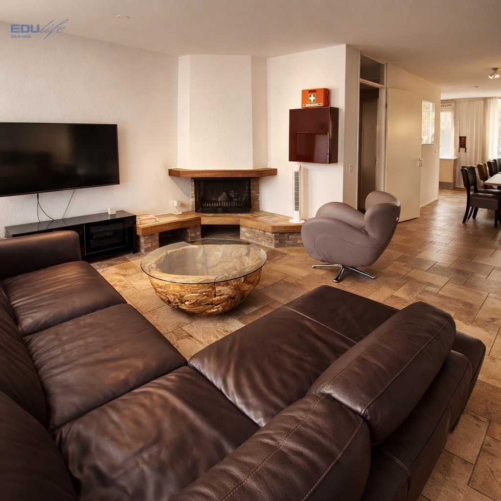 Woonkamer tweede hoek